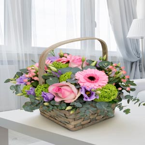 Send flowers to Oman - Online florist delivery in Oman